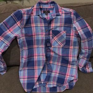 American Eagle Plaid long sleeve